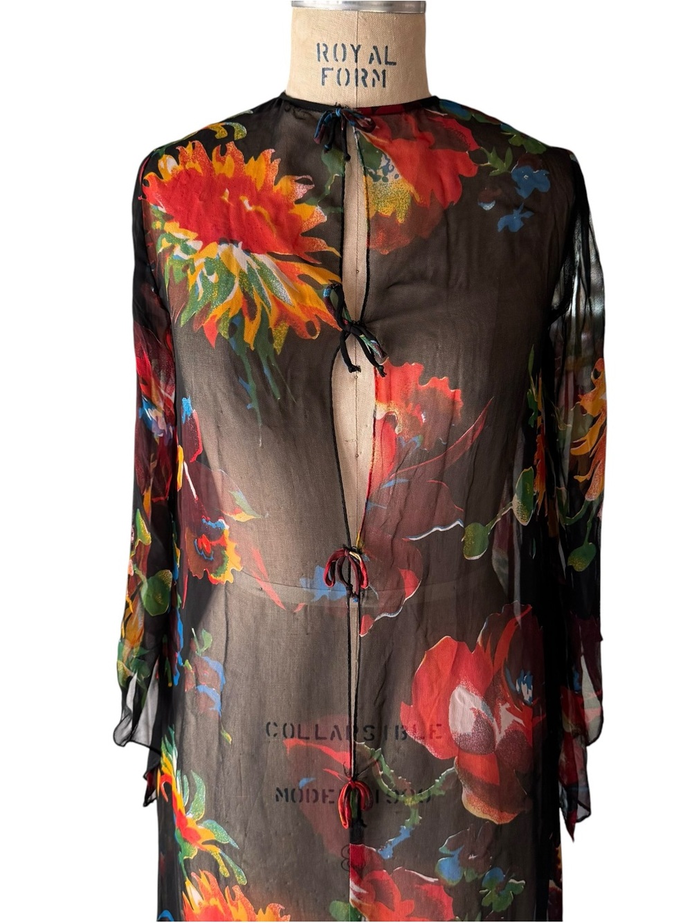 Vintage 70s Floral Patterned Sheer Chiffon Caftan Style Hostess Gown - Picture 4 of 8